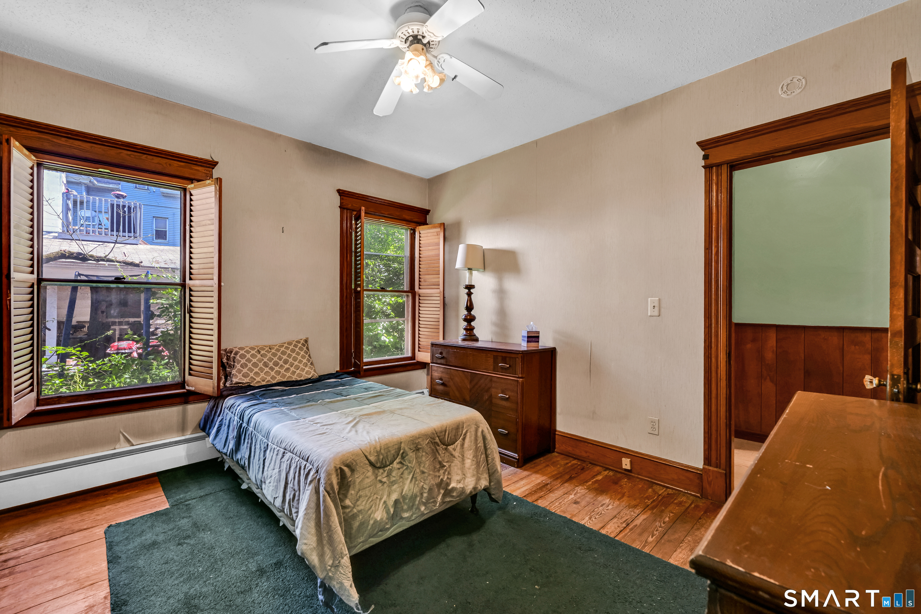 61 Idylwood Avenue Waterbury CT 06705