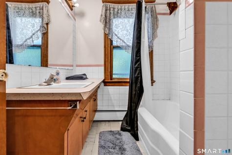 61 Idylwood Avenue Waterbury CT 06705