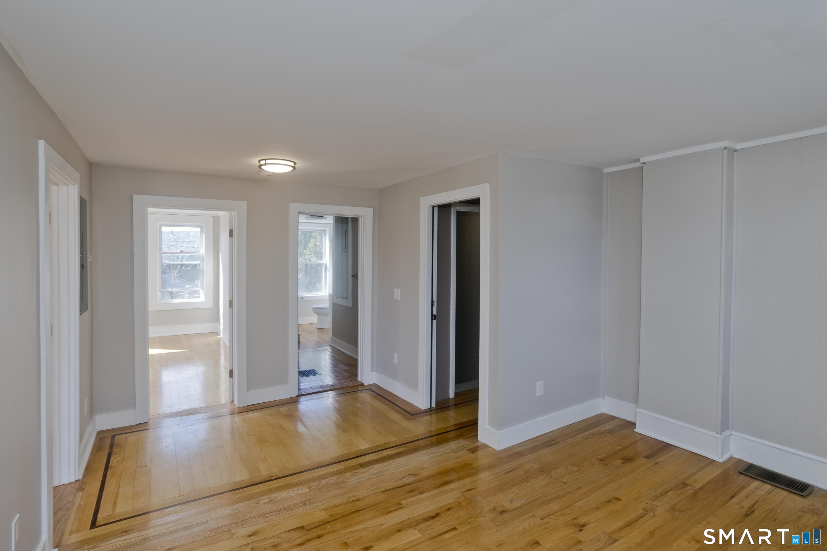 13 Hampden Street Westfield MA 01085
