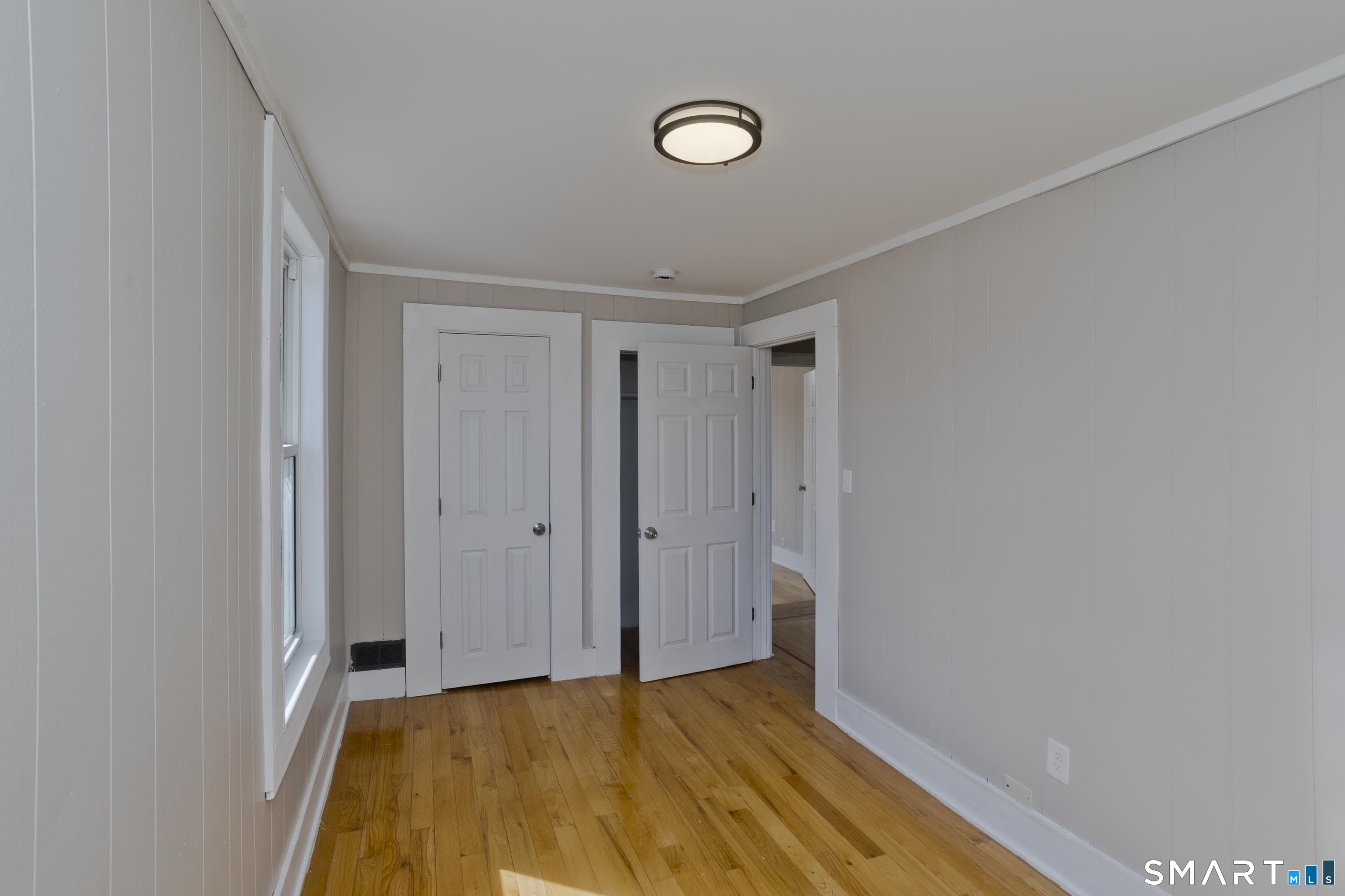 13 Hampden Street Westfield MA 01085