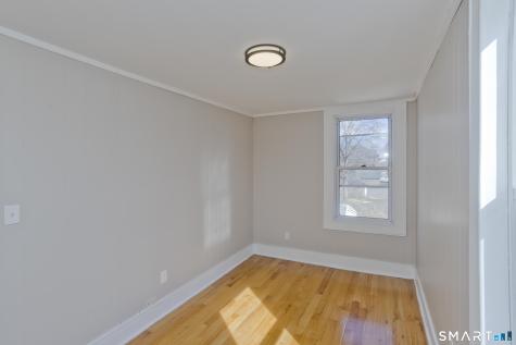 13 Hampden Street Westfield MA 01085