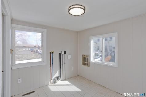 13 Hampden Street Westfield MA 01085