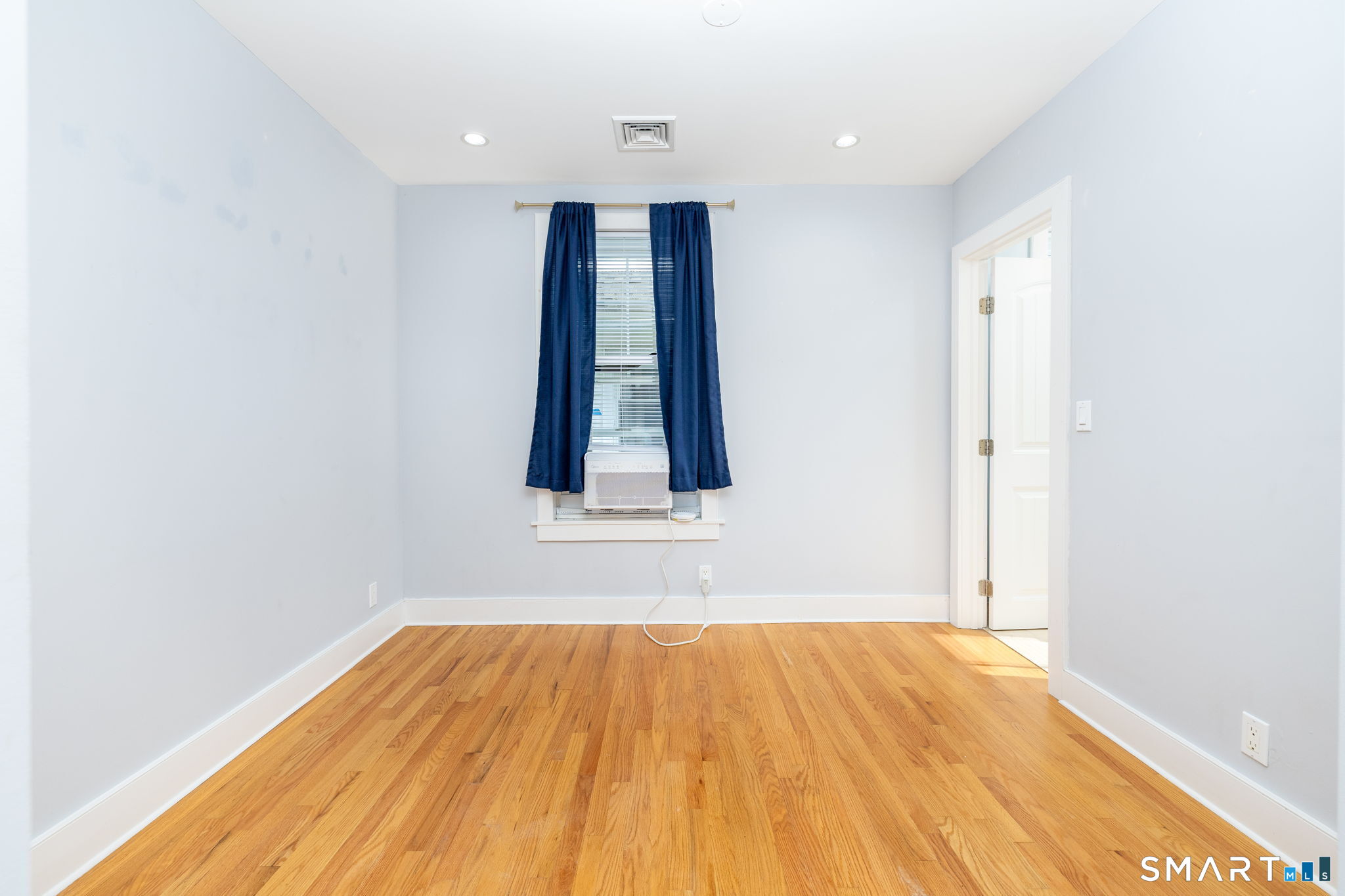 4 Elihu Street Stonington CT 06378