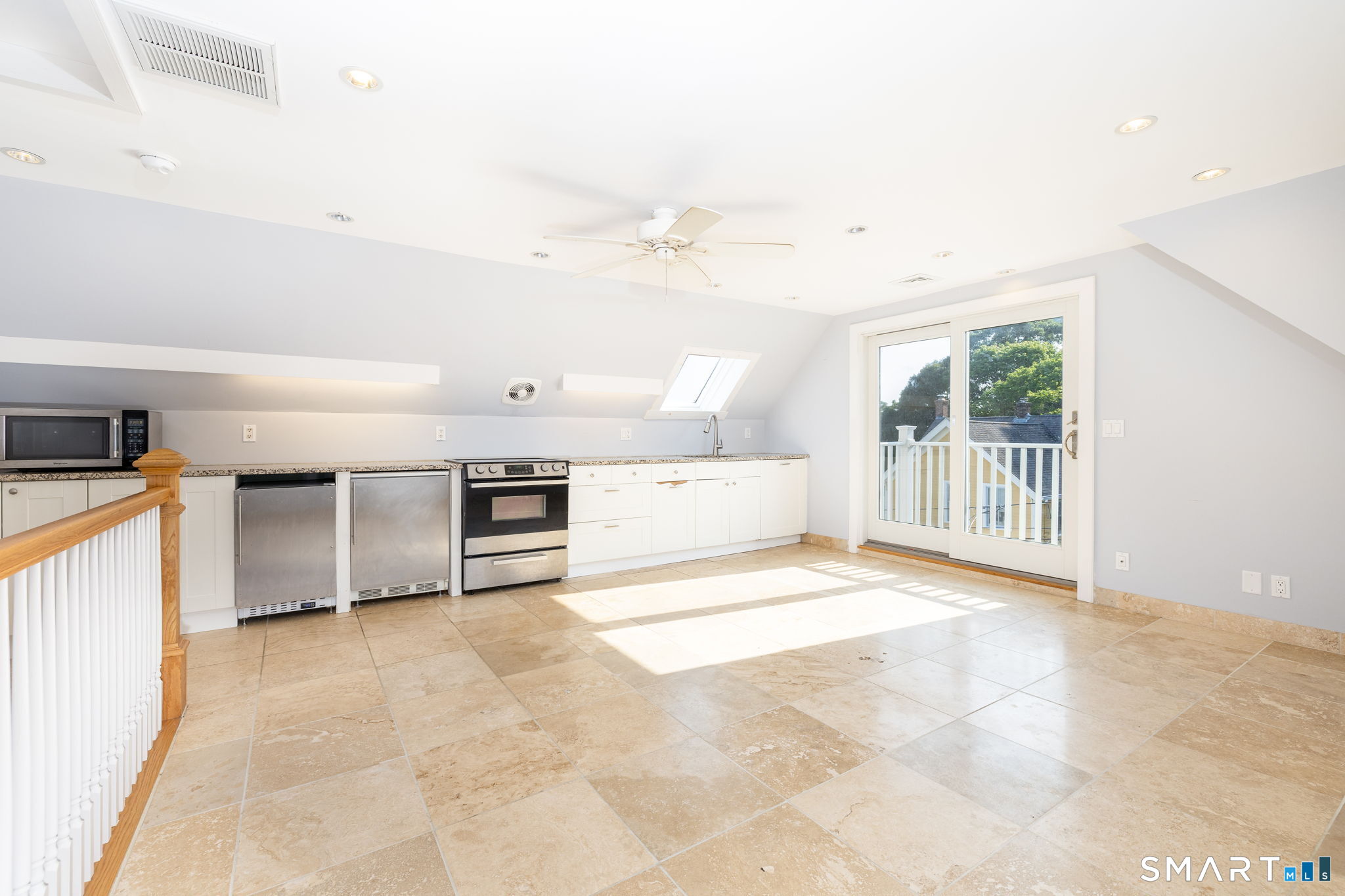 4 Elihu Street Stonington CT 06378