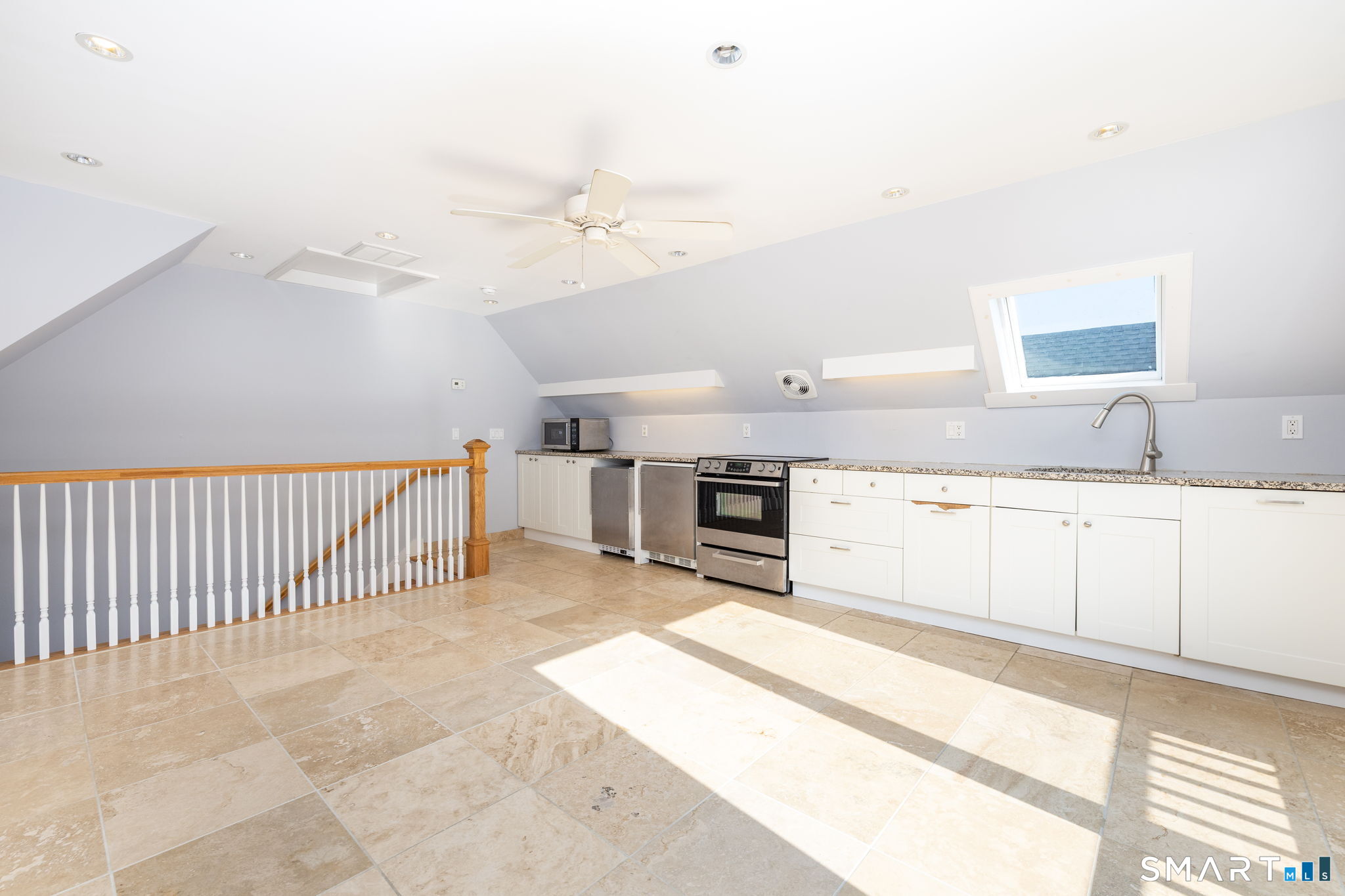 4 Elihu Street Stonington CT 06378