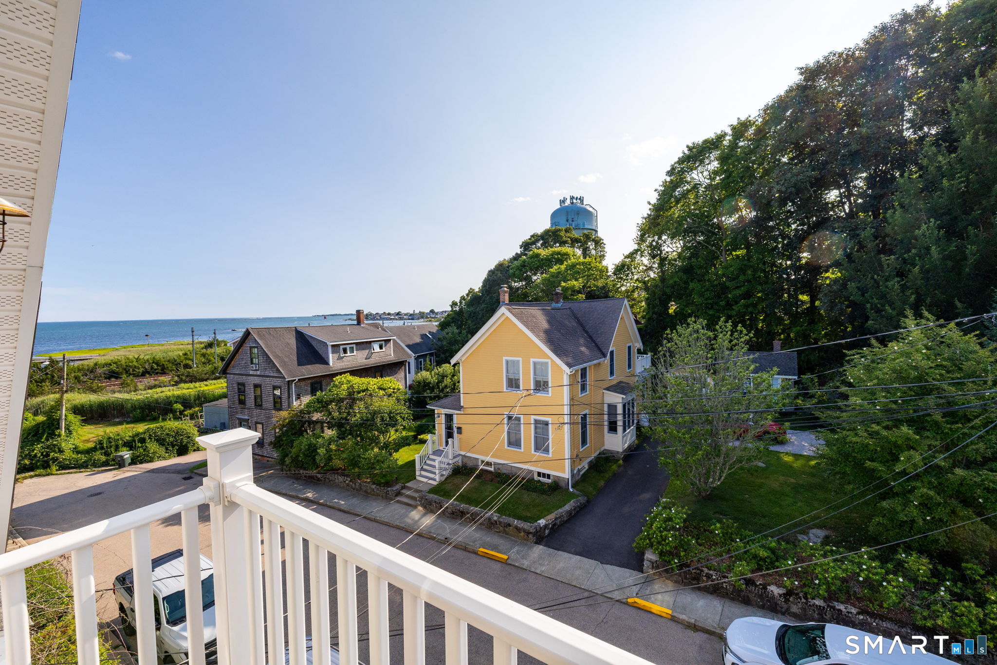 4 Elihu Street Stonington CT 06378