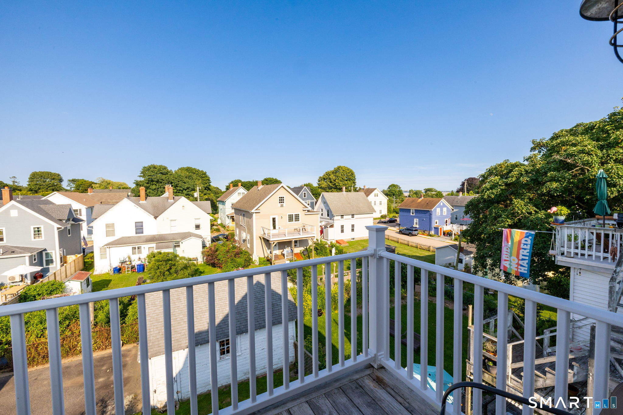 4 Elihu Street Stonington CT 06378