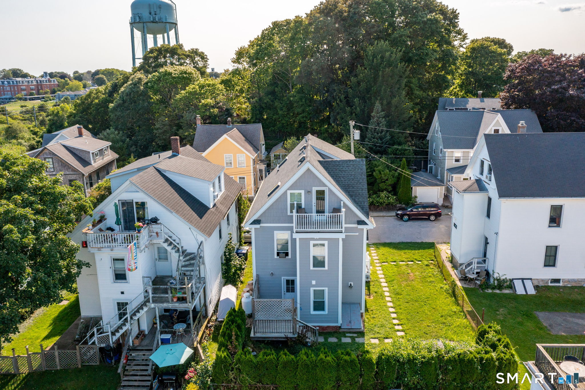 4 Elihu Street Stonington CT 06378