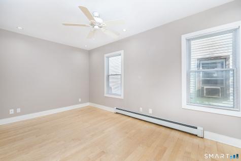 4 Elihu Street Stonington CT 06378
