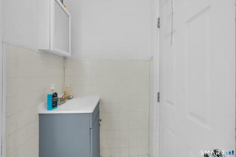41 Bissell Street Manchester CT 06040