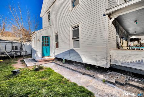 41 Bissell Street Manchester CT 06040