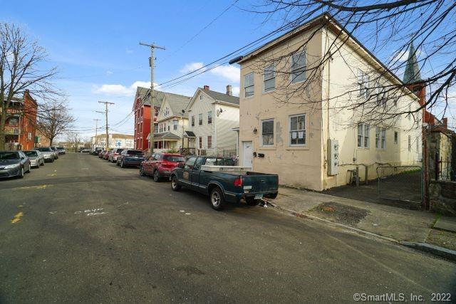 154 Clarence Street Bridgeport CT 06608