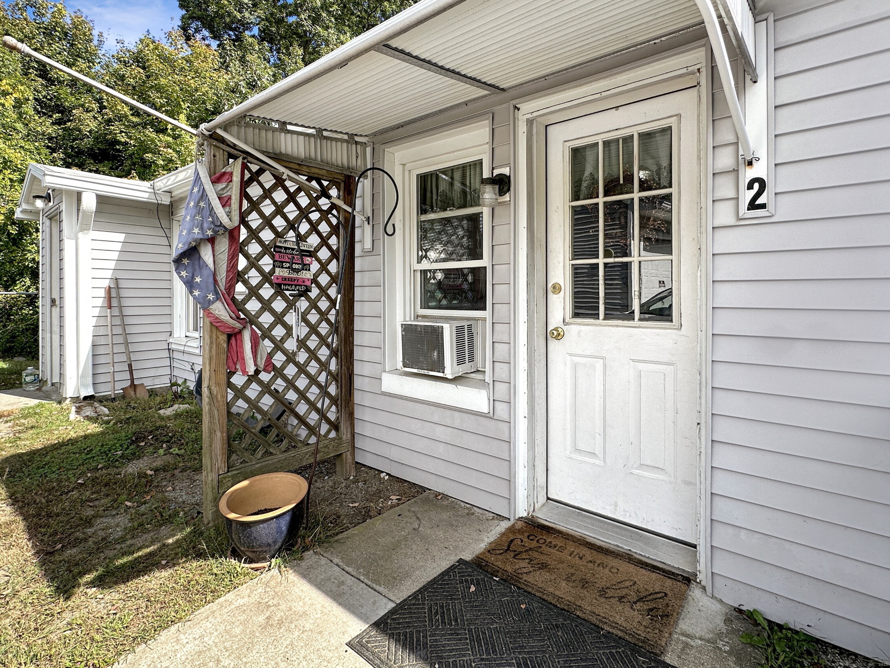 29 Sheas Lane Norwich CT 06380