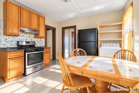 291-293 Bruce Avenue Stratford CT 06615