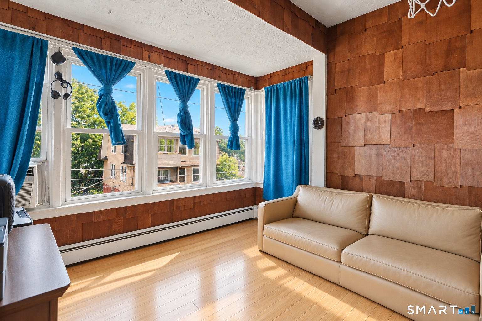 291-293 Bruce Avenue Stratford CT 06615