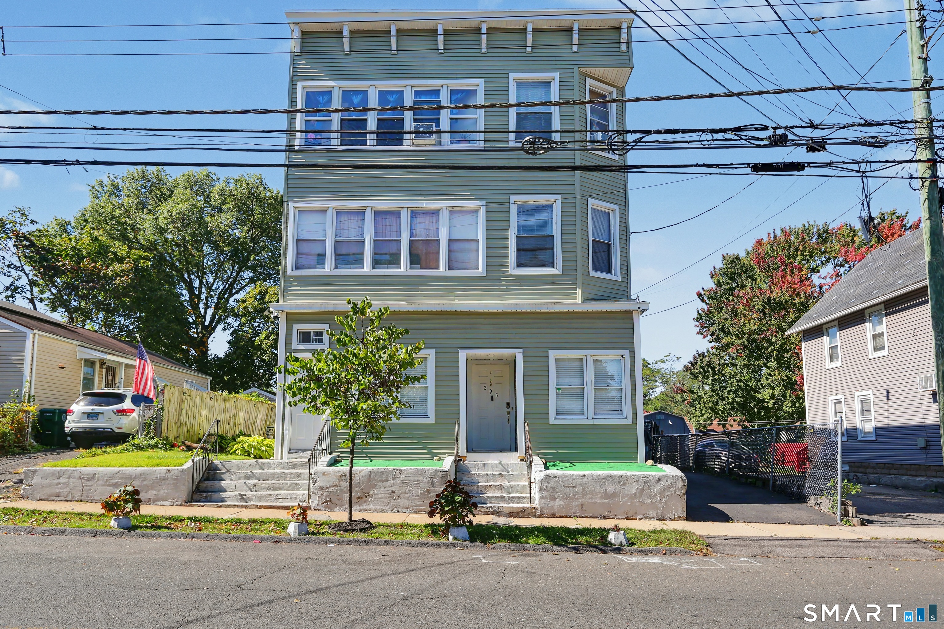 291-293 Bruce Avenue Stratford CT 06615