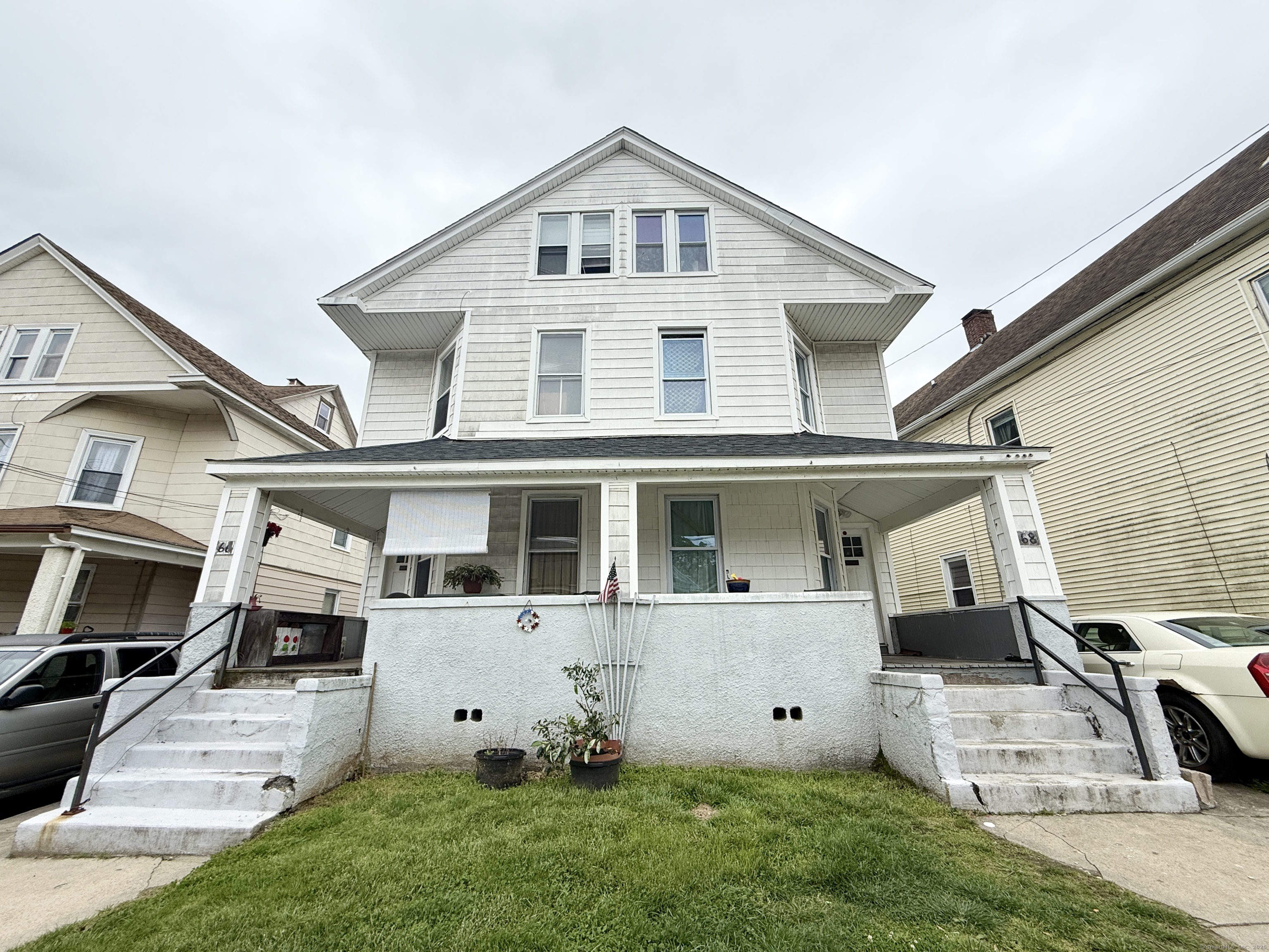 66 Montauk Avenue New London CT 06320