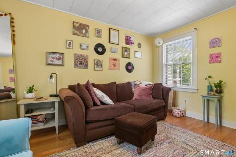 18 Cottage Street New Haven CT 06511