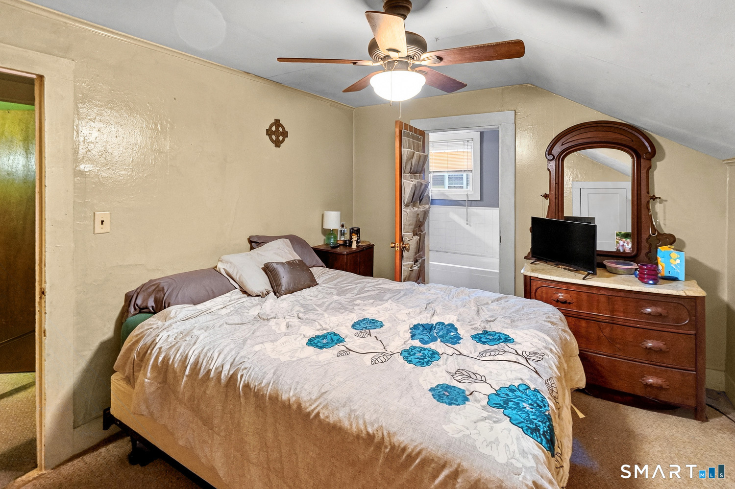 19-21 Mohegan Street Putnam CT 06260