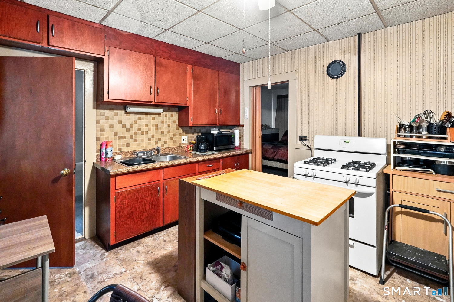 19-21 Mohegan Street Putnam CT 06260