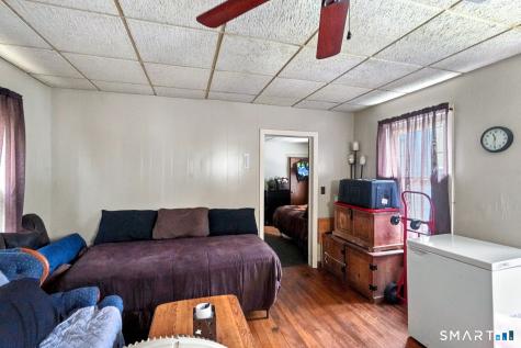 19-21 Mohegan Street Putnam CT 06260