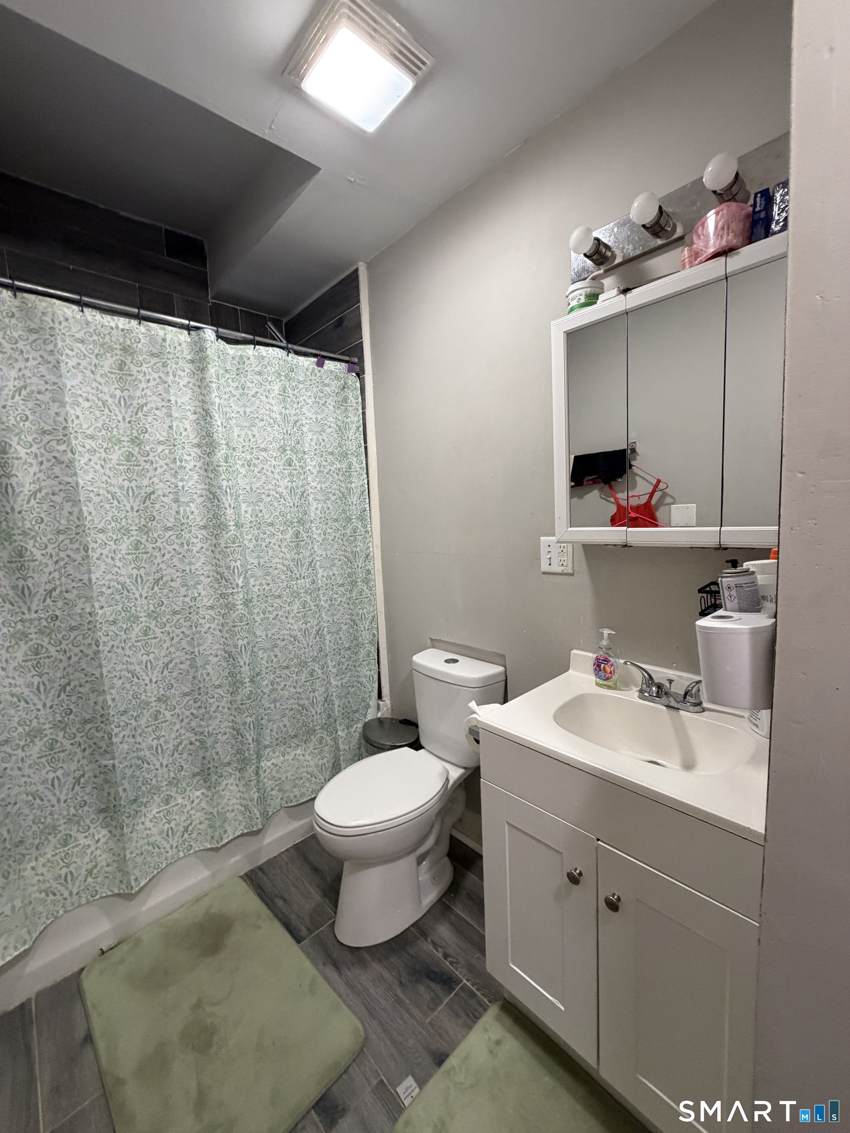 548 Dixwell Avenue New Haven CT 06511