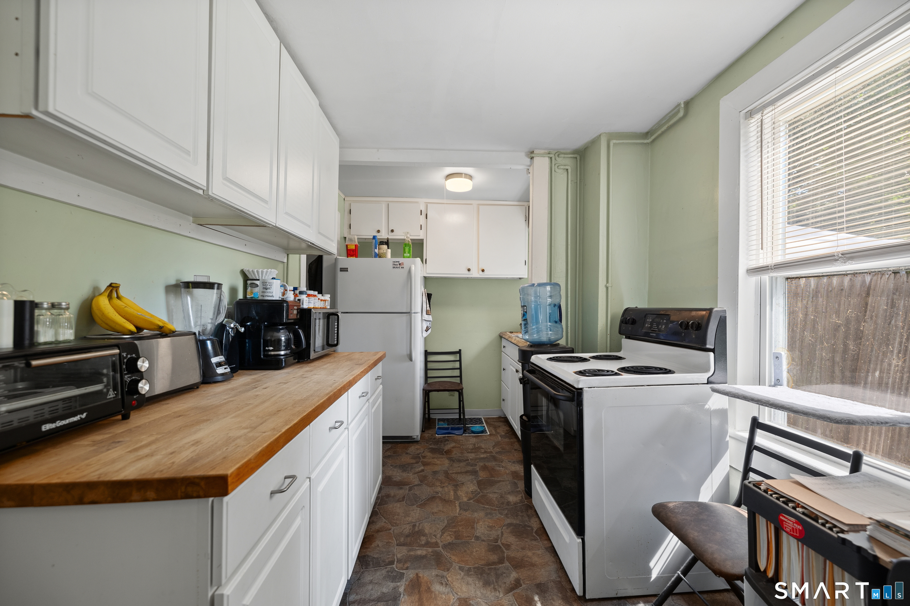 22-24 Woodland Street Simsbury CT 06070