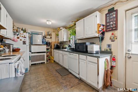 22-24 Woodland Street Simsbury CT 06070