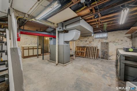 14 West Pleasant Street New London CT 06320