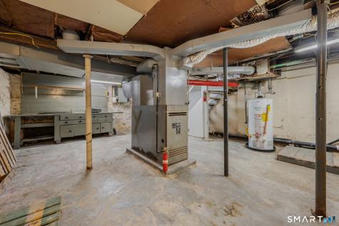 14 West Pleasant Street New London CT 06320