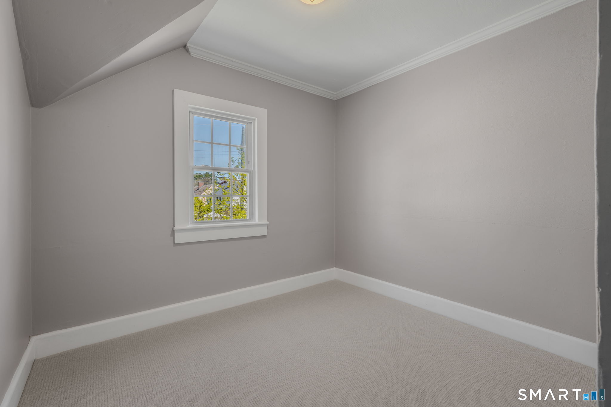 14 West Pleasant Street New London CT 06320