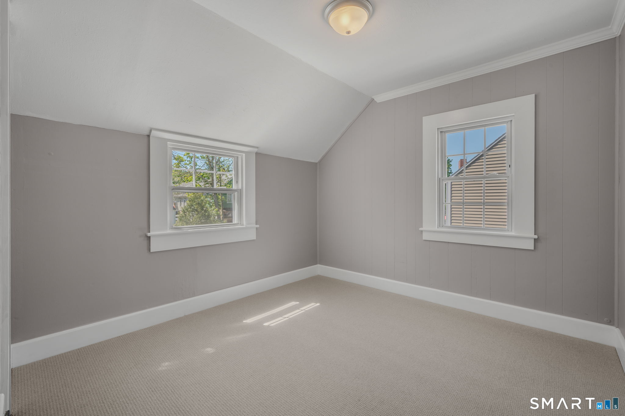 14 West Pleasant Street New London CT 06320