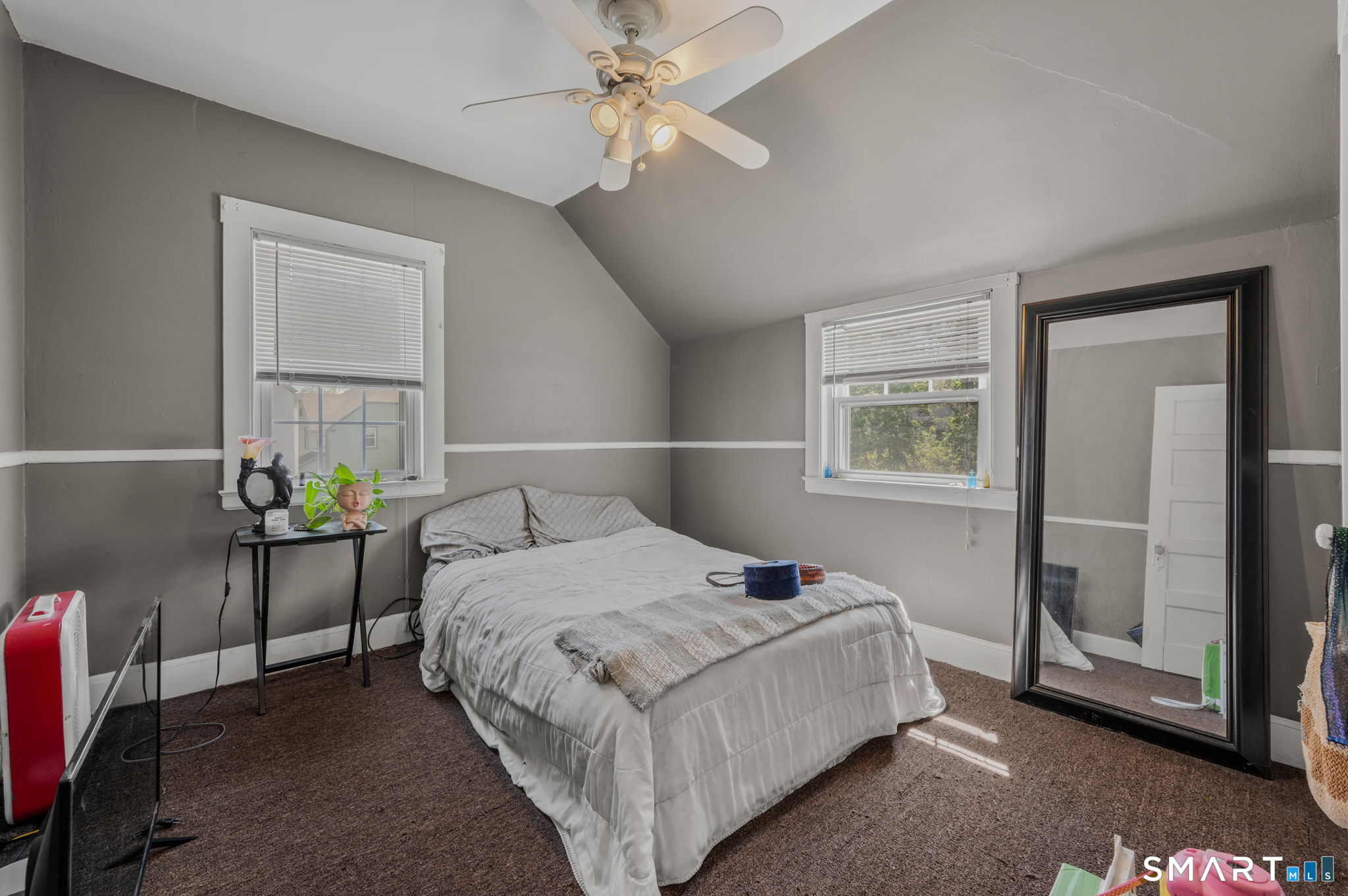 14 West Pleasant Street New London CT 06320