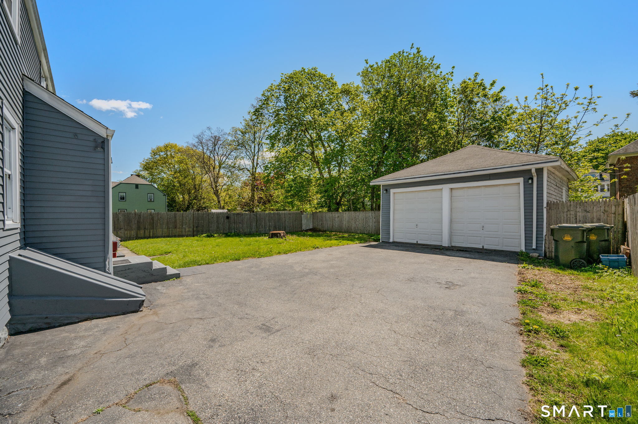 14 West Pleasant Street New London CT 06320