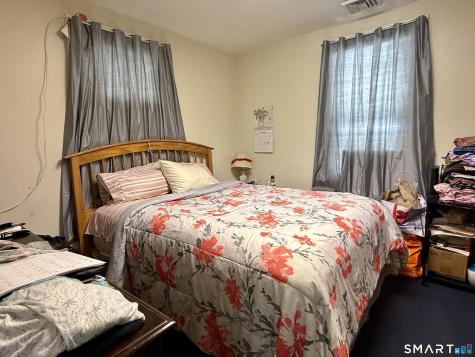 56 Elizabeth Street Bridgeport CT 06610