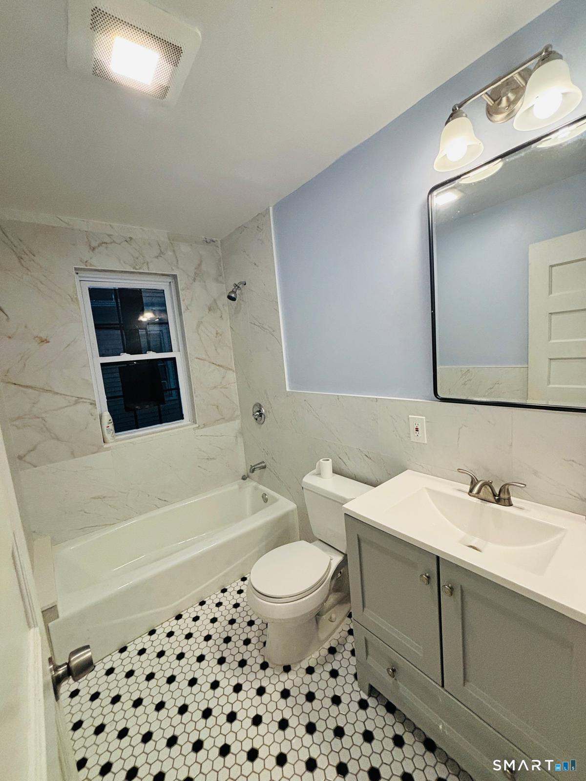 550 Laurel Avenue Bridgeport CT 06605