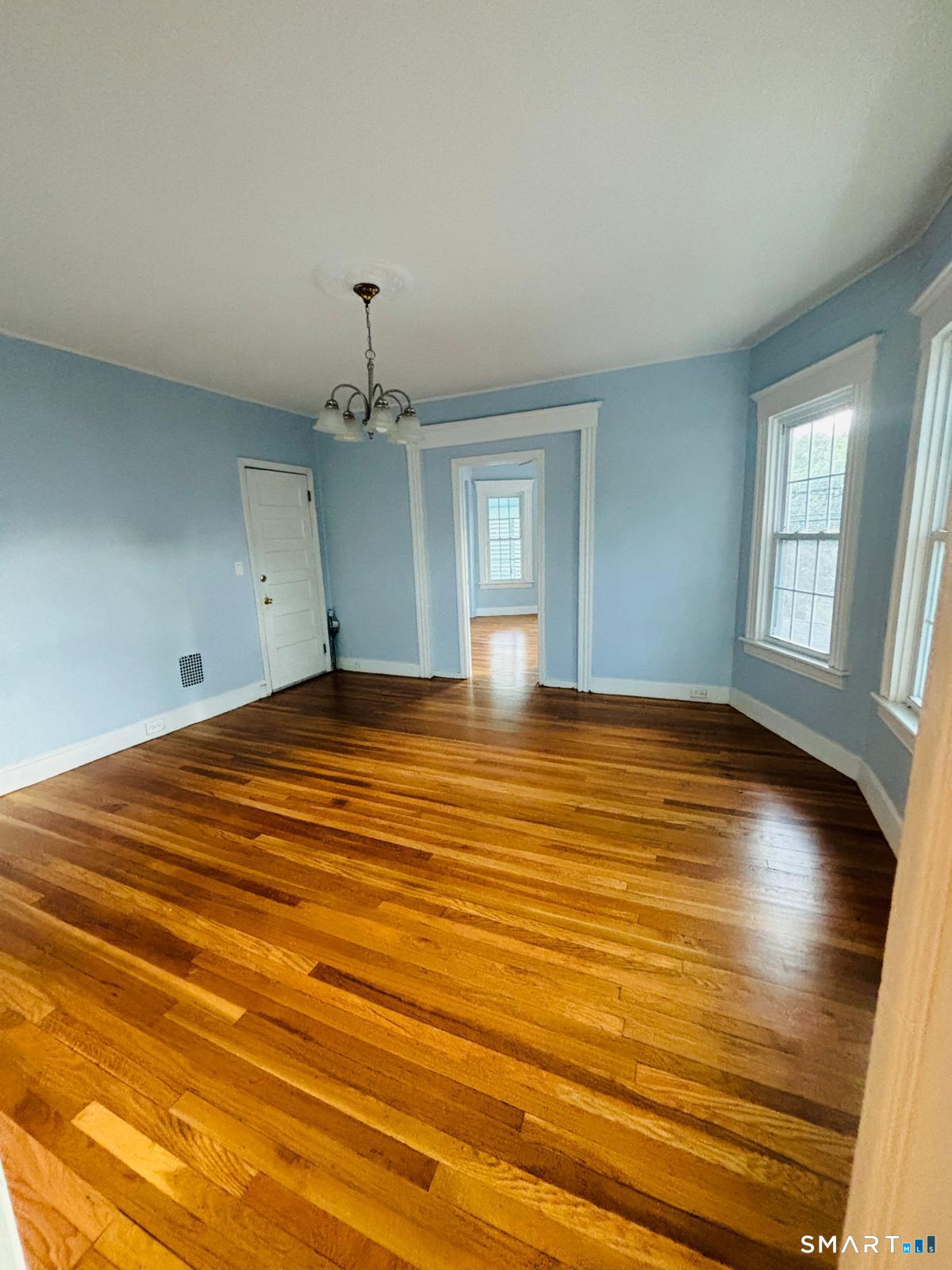 550 Laurel Avenue Bridgeport CT 06605