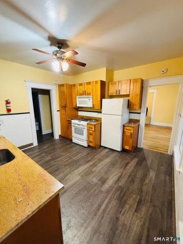 550 Laurel Avenue Bridgeport CT 06605