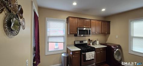 105 Beacon Street Hartford CT 06105