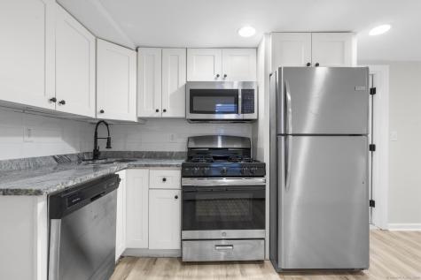 107 Dewey Street Stratford CT 06615