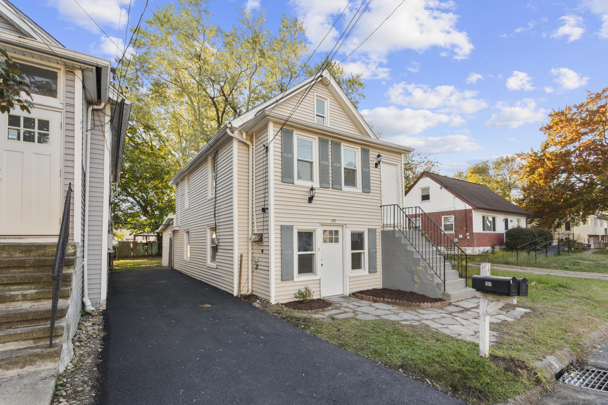 107 Dewey Street Stratford CT 06615