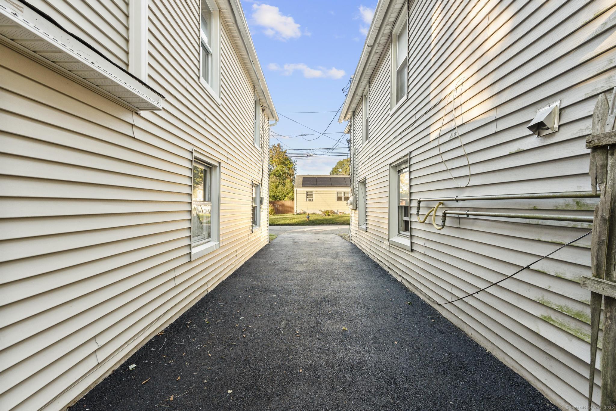 107 Dewey Street Stratford CT 06615