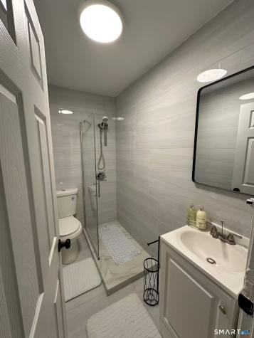 63 Whitmore Street Hartford CT 06114