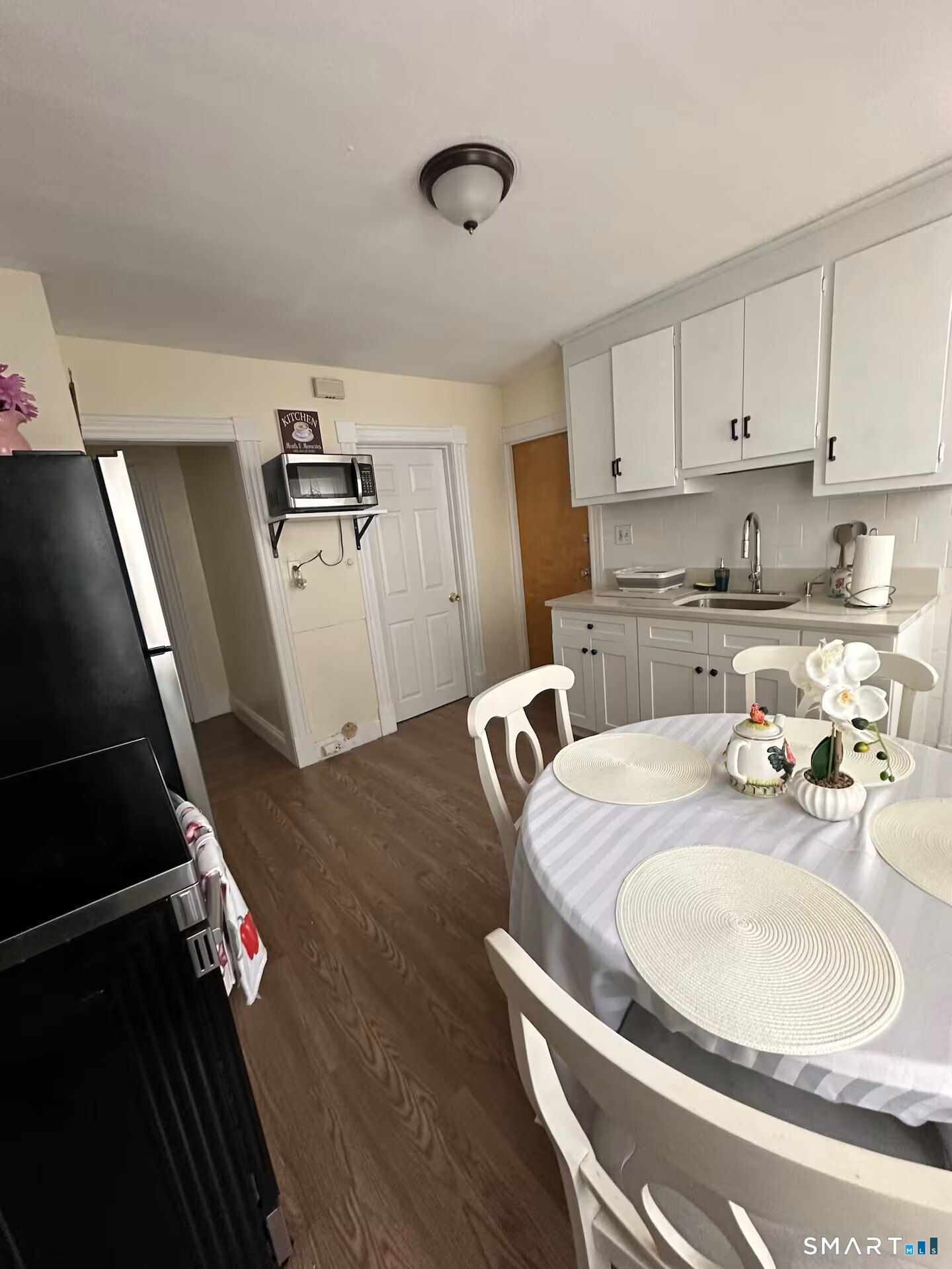 63 Whitmore Street Hartford CT 06114