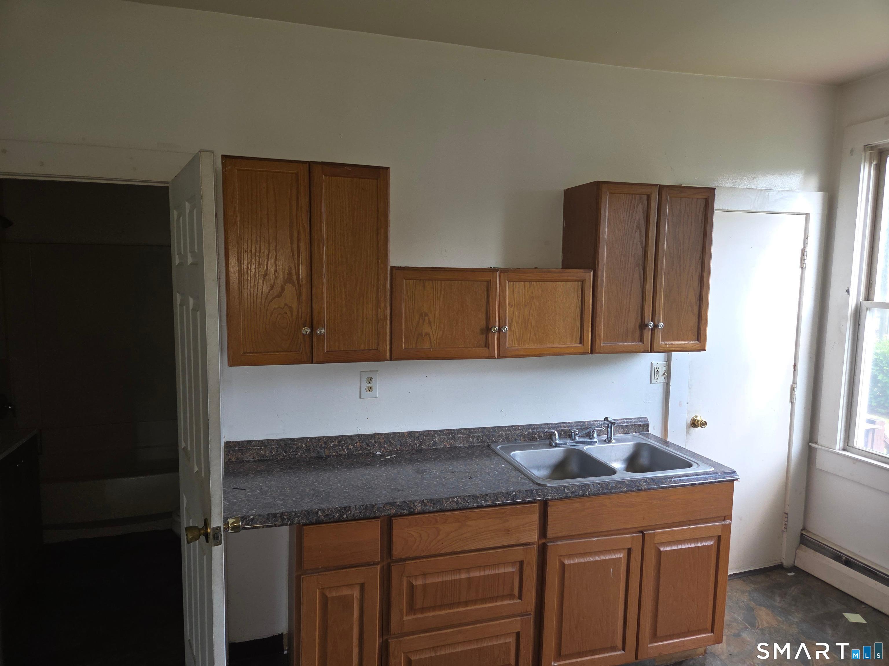 427 Center Street Meriden CT 06450