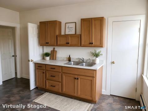 427 Center Street Meriden CT 06450