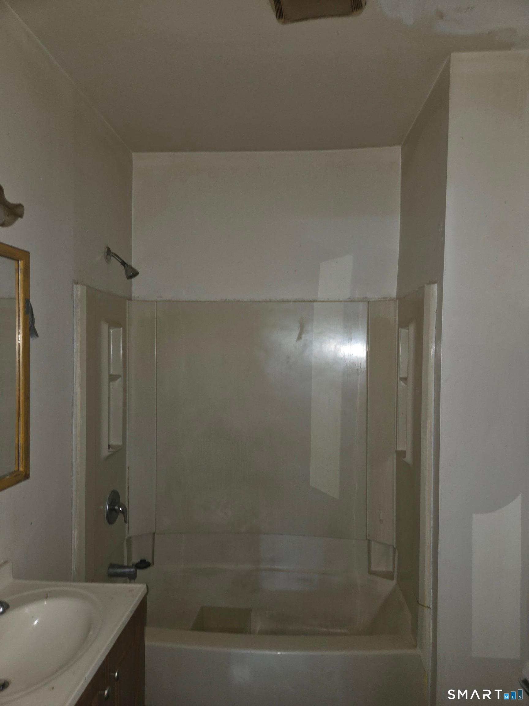427 Center Street Meriden CT 06450