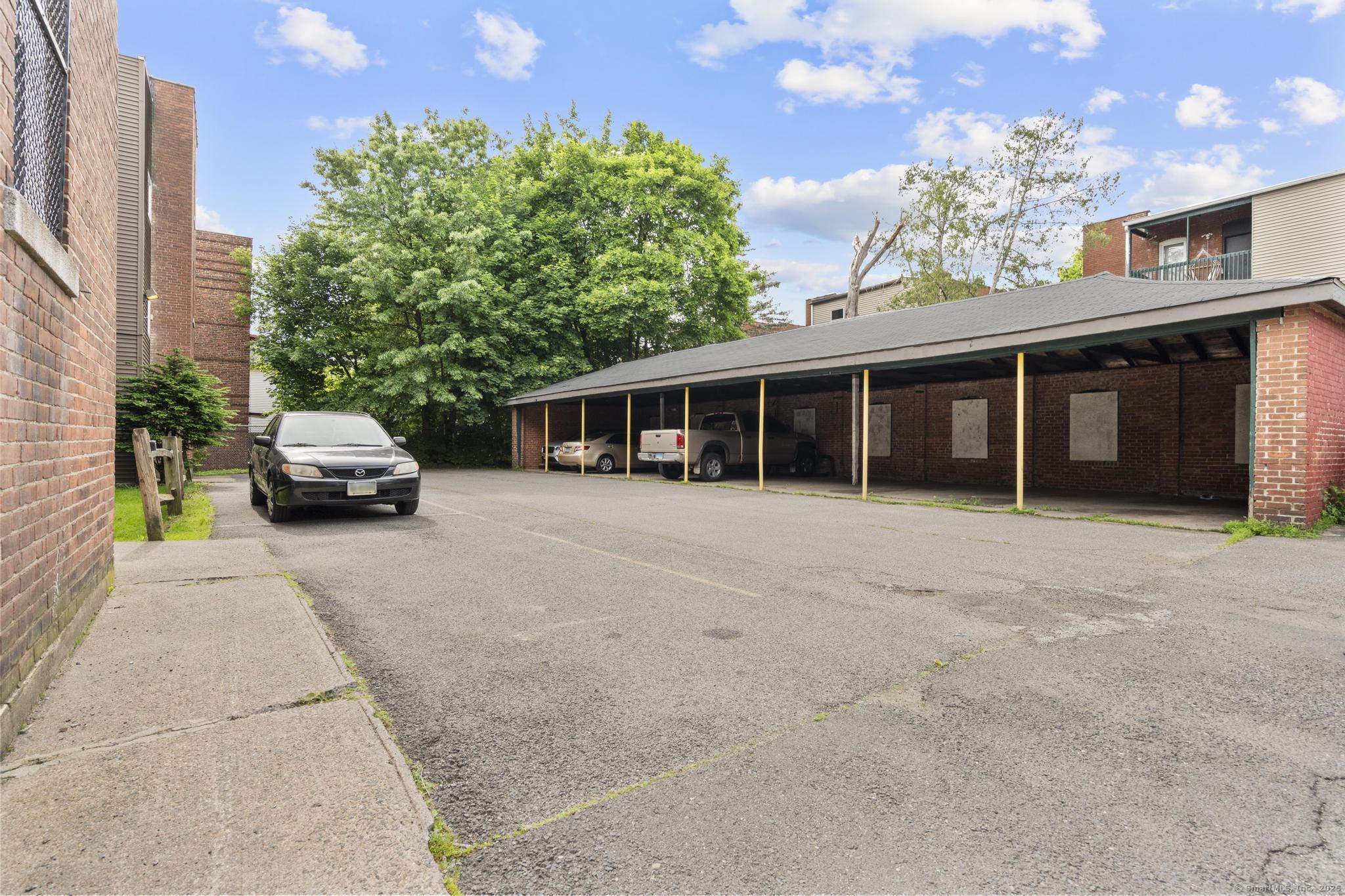 36-38 School Street Hartford CT 06106
