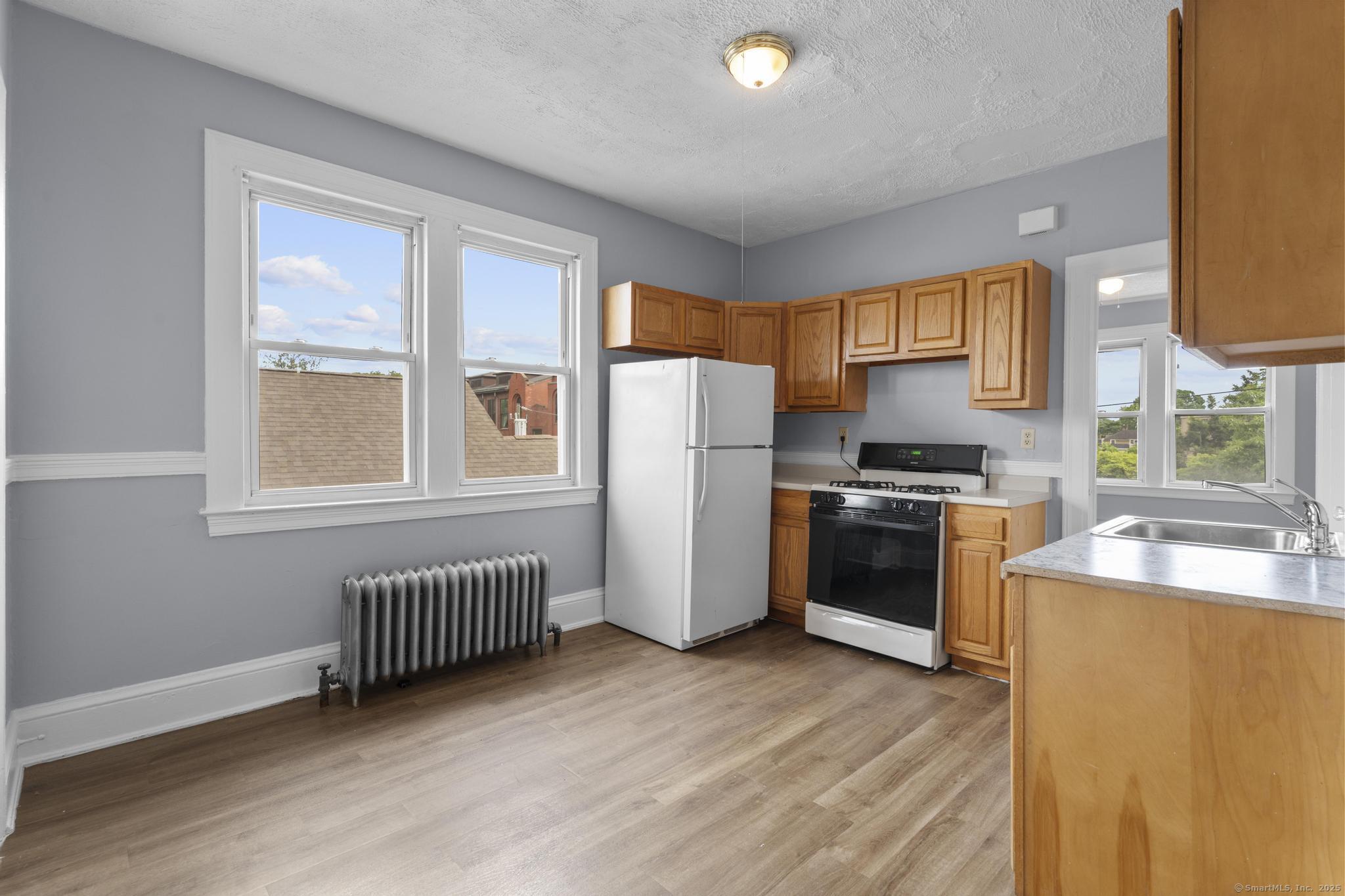 36-38 School Street Hartford CT 06106