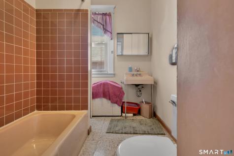 253 Noble Street West Haven CT 06516